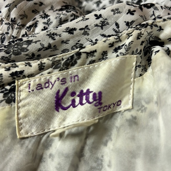 Lady’s in Kitty Tokyo Vintage Dress - Picture 5 of 5